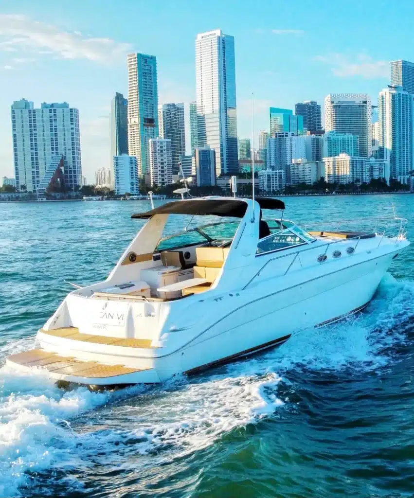 40 Sea Ray Sport yacht