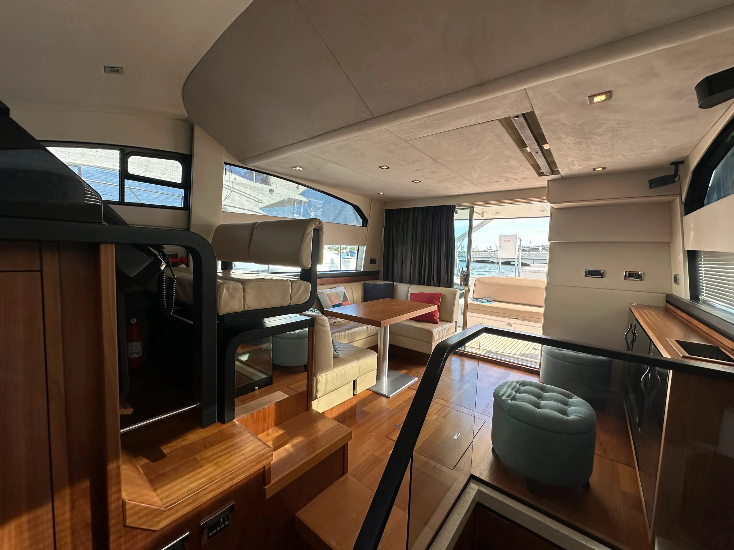 46 Flybridge upper helm deck — open-air second-deck navigation station, Miami charter