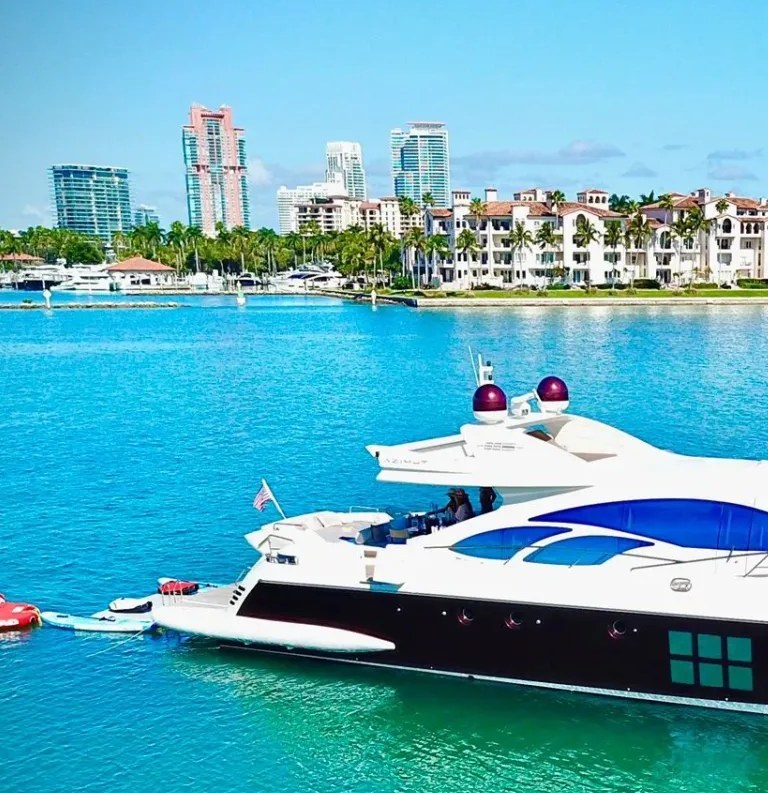 Master bedroom stateroom on the 62 Azimut luxury yacht — Miami private charter